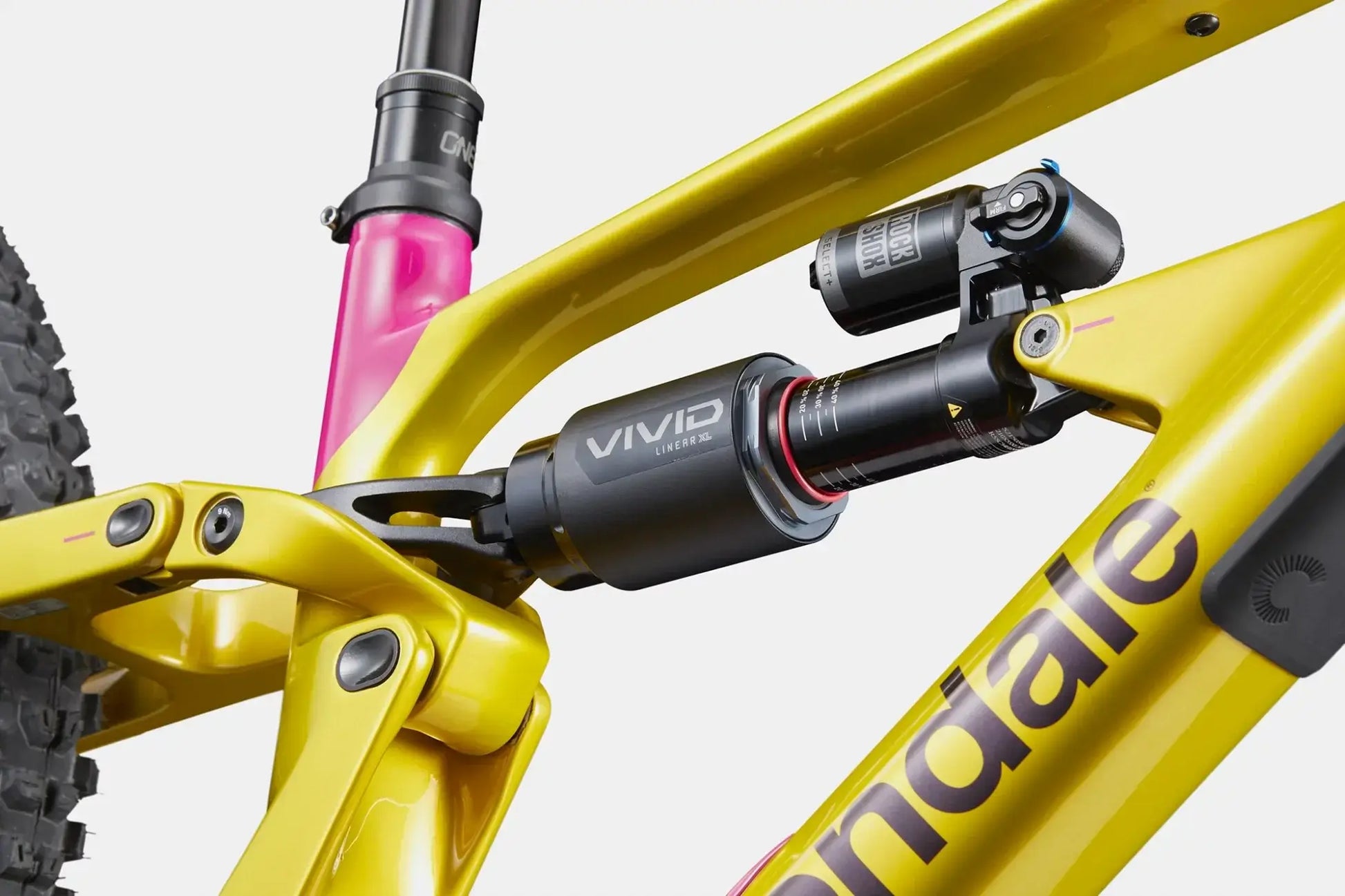 Cannondale Bad Habit 2 PYW advanced suspension system for enhanced traction and stability on tough trails.