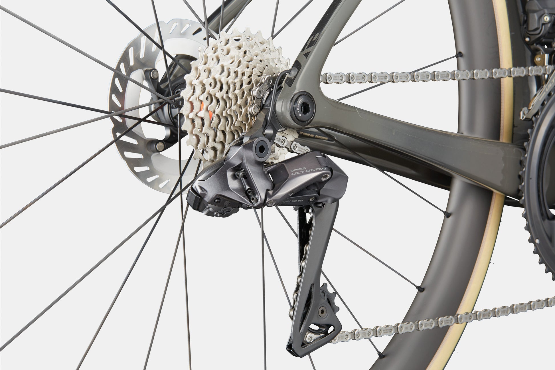 Rower szosowy Cannondale SuperSix EVO 1 SL Hi-MOD Carbon Ultegra Di2 kolor BBQ napęd