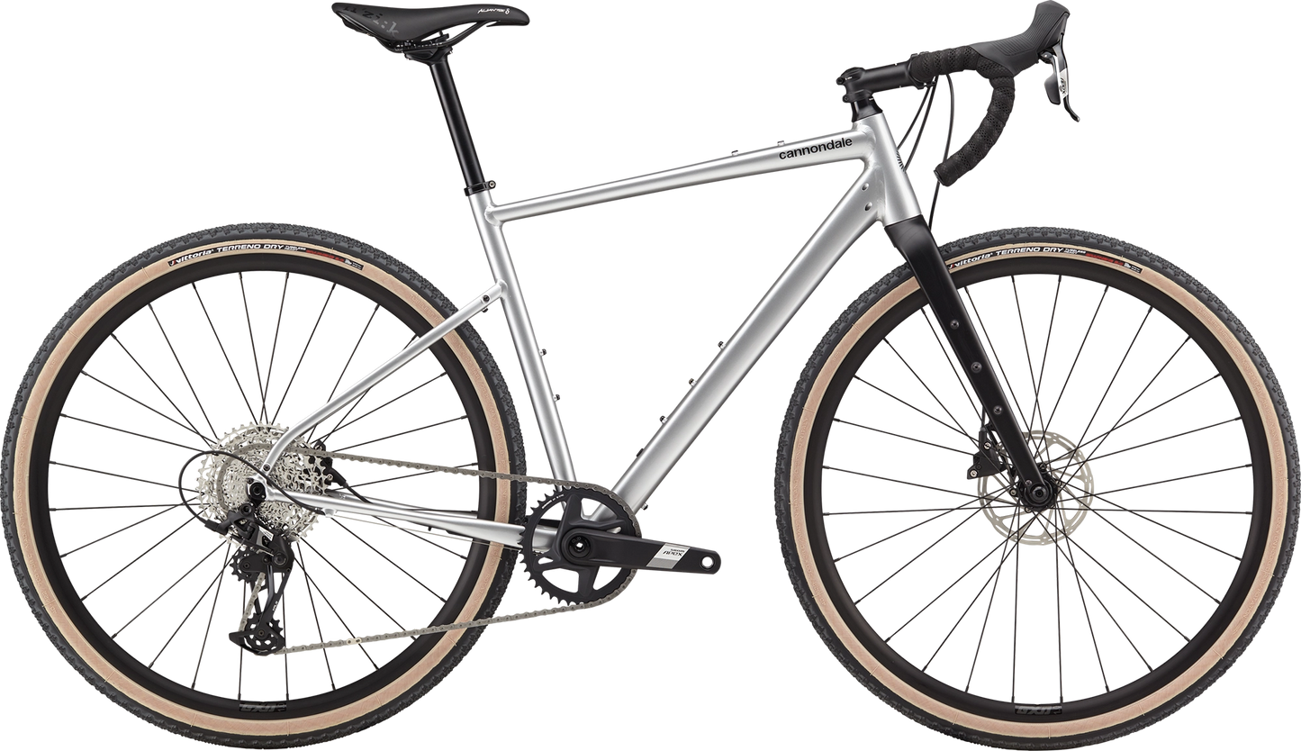 Srebrny gravel Cannondale Topstone Apex 1 Mercury